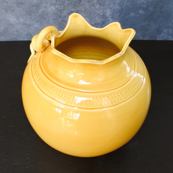 Vietri Made In Italy Mustard Yellow Art Pottery Planter Vase - Picture 8 of 9